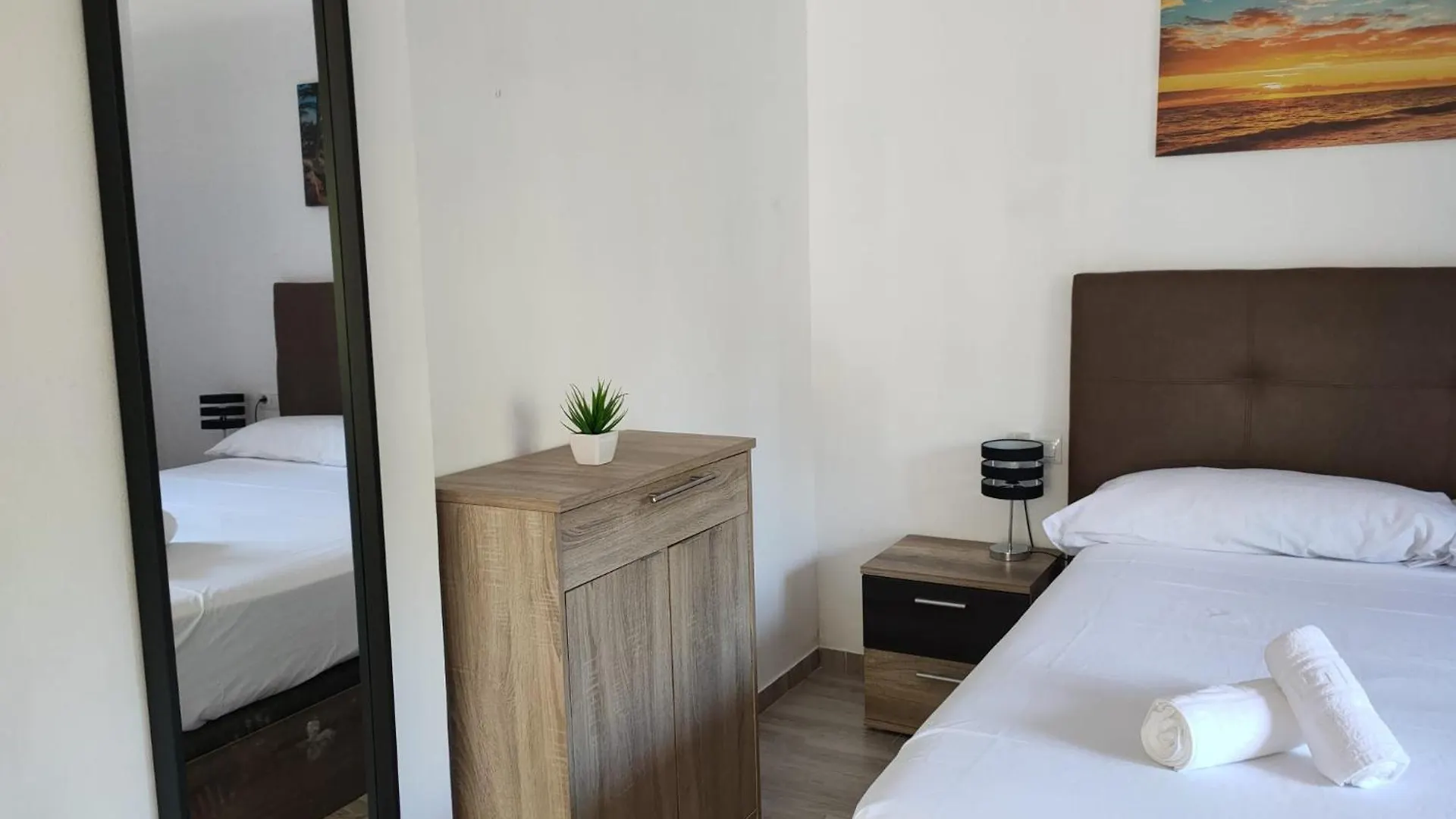 شقة Loft Malaga Montes 0*,  إسبانيا