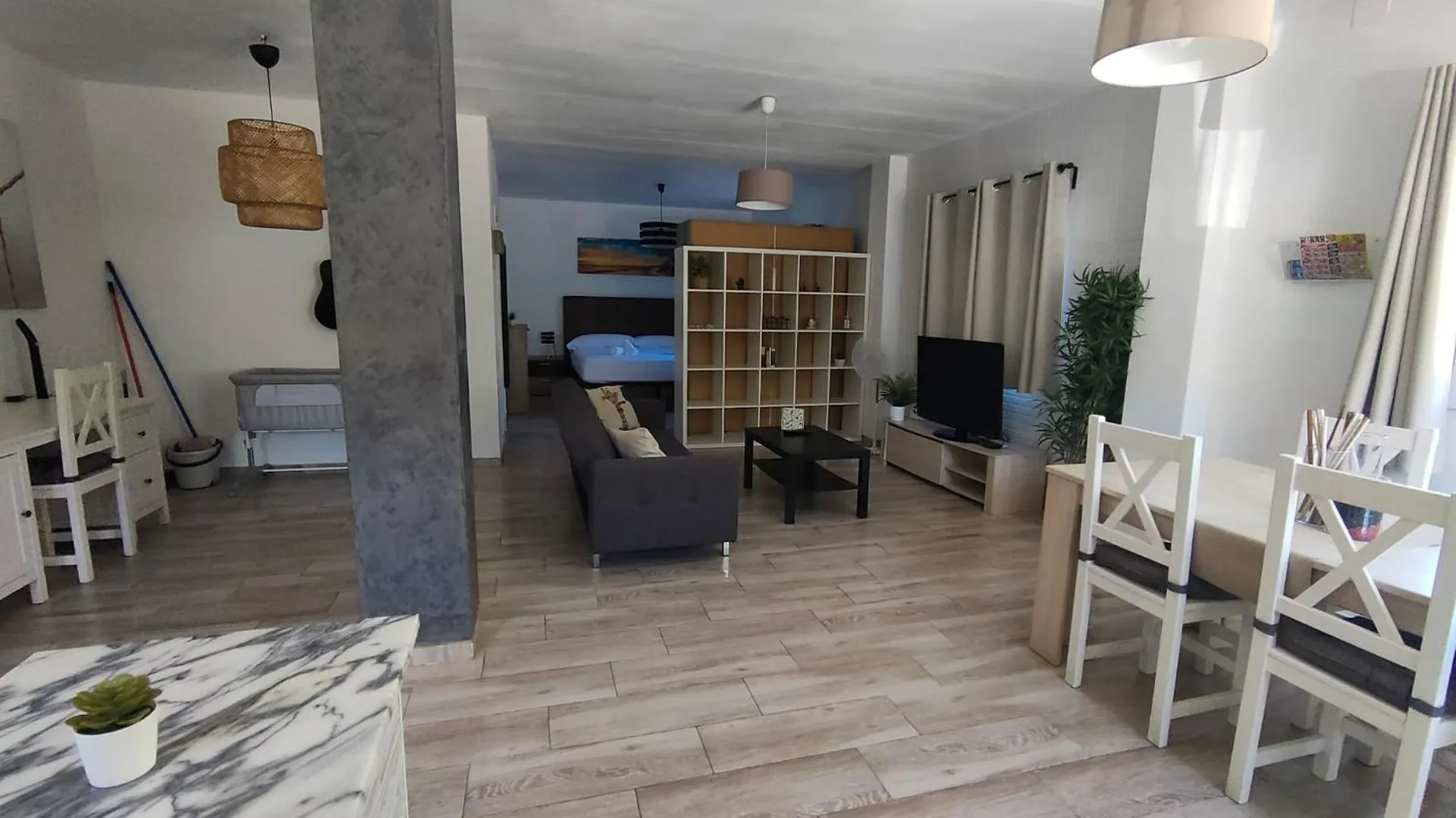 شقة Loft Malaga Montes إسبانيا